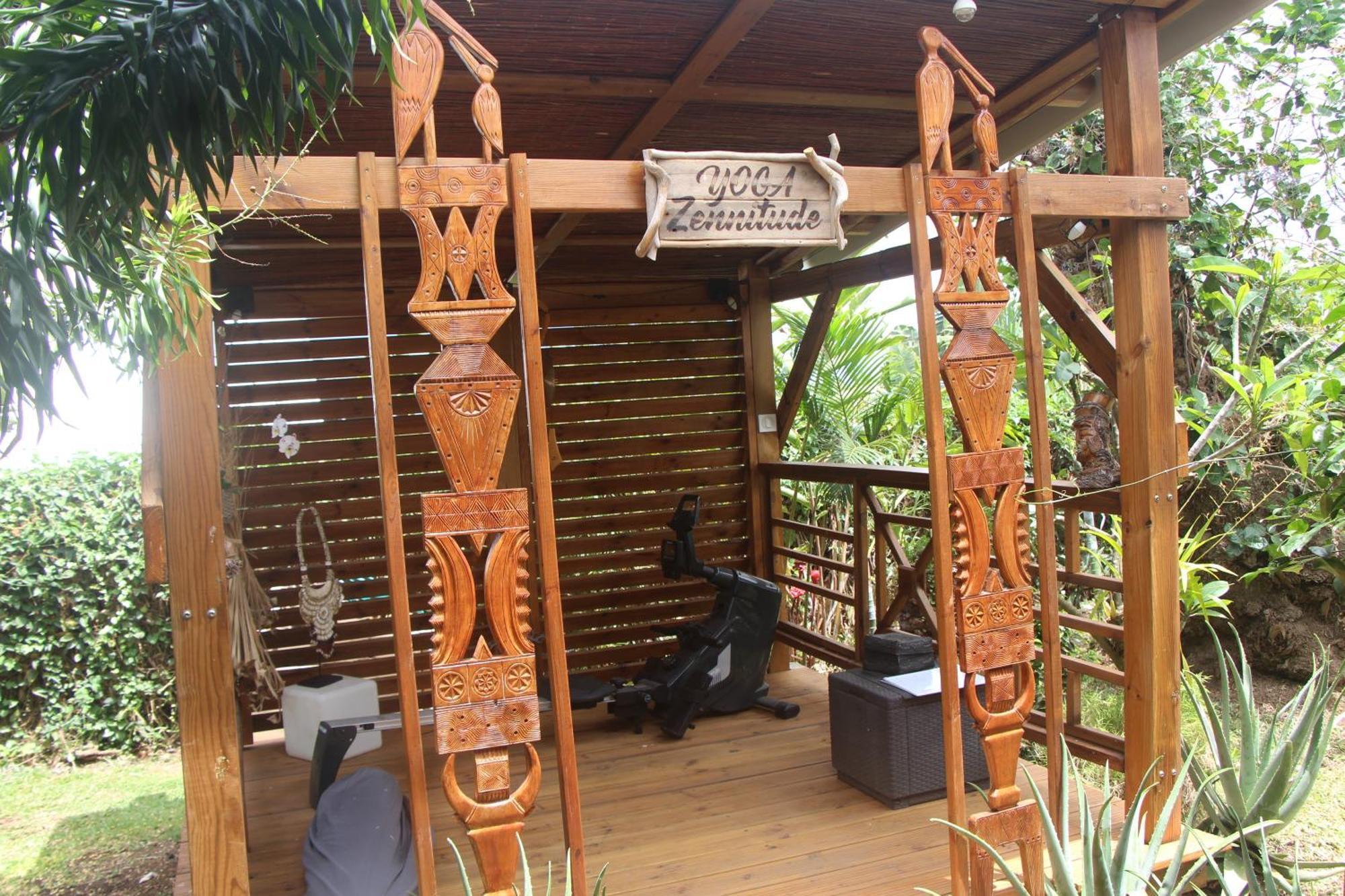 La Liane De Jade 974-Lodge Le Palissandre - Jacuzzi Privatif - Piscine Chauffee Le Bois de Nefles  Екстер'єр фото